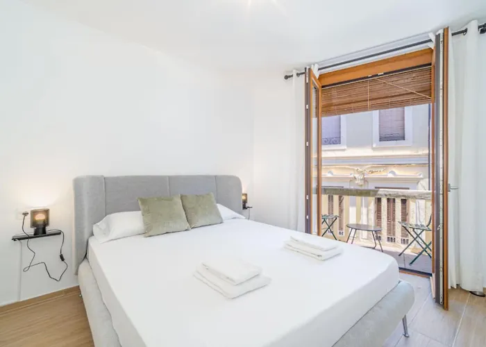 The Art Flat * Φιγκέρες