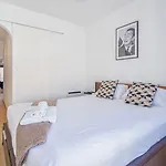 The Art Flat