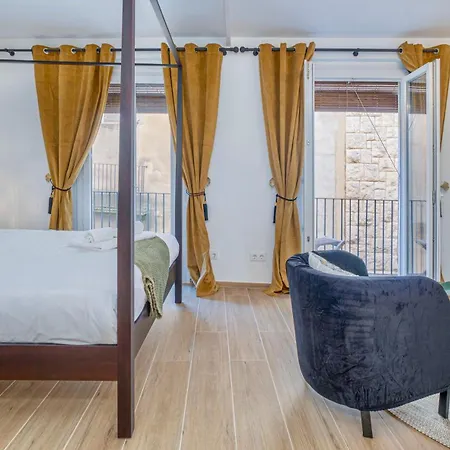 The Art Flat * Figueres (Girona)