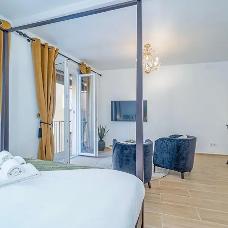 Apartment The Art Flat Figueres (Girona)